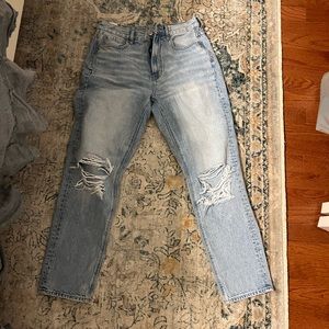 American Eagle mom jeans